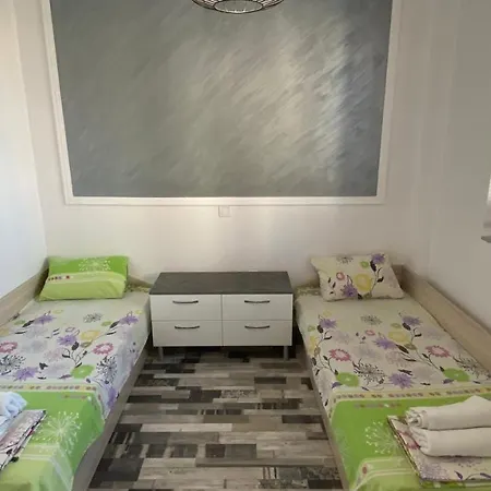 Apartamento Omorfi