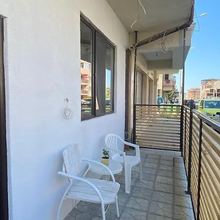 Apartamento Omorfi *